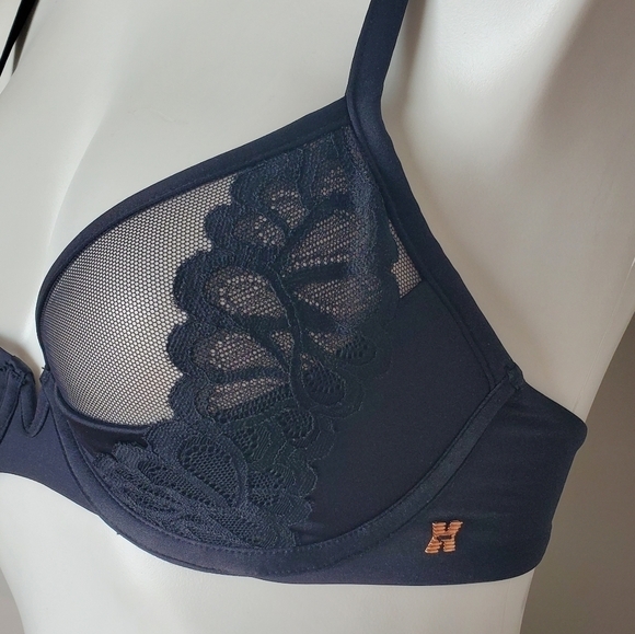 Savage X Fenty Black Romantic Lace Mesh Push-Up Bra 32C NWT - Picture 8 of 10